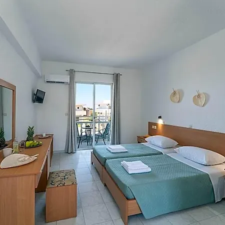 Yiasemi Hotel *